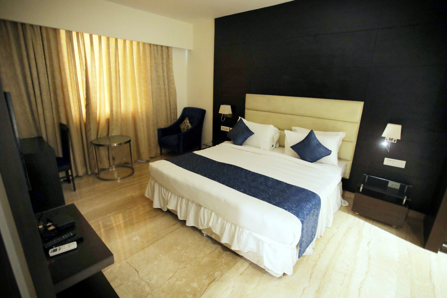 bellmont-hotel-executive-room